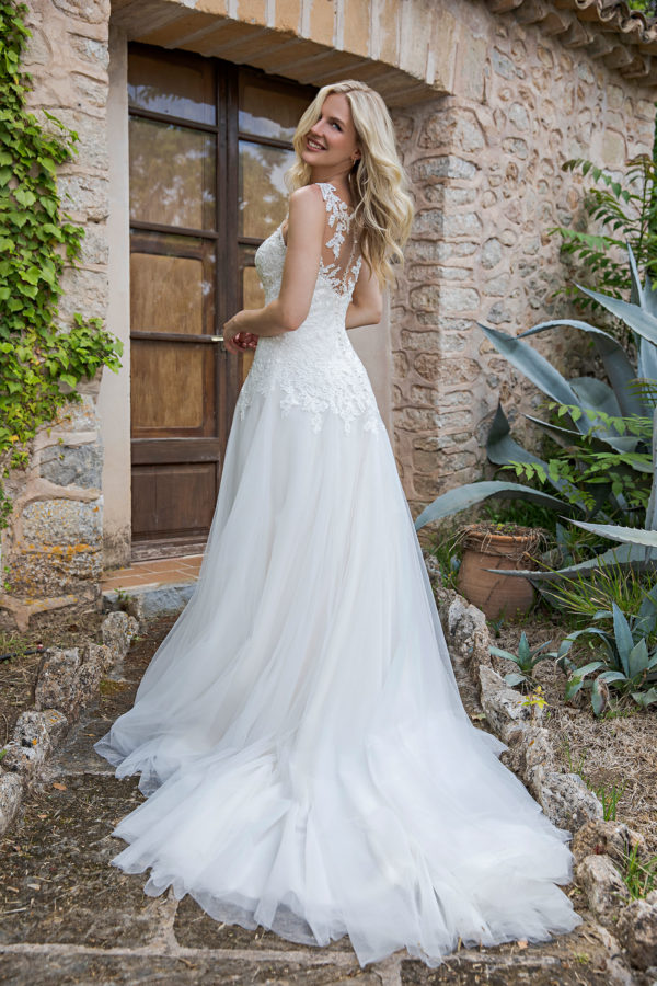 Amera Vera 2022 Brautkleid B2209 4 Juno das Hochzeitshaus Brautmode Meinersen