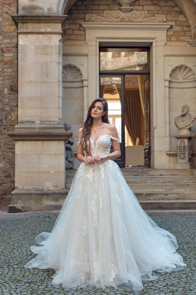 Amera Vera 2023 Brautkleid B2317 (1) Juno das Hochzeitshaus Brautmode Meinersen