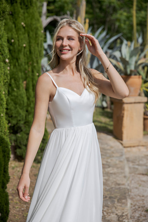 Standesamtkleid 2023 A7304 4 Juno das Hochzeitshaus Standesamtmode Meinersen