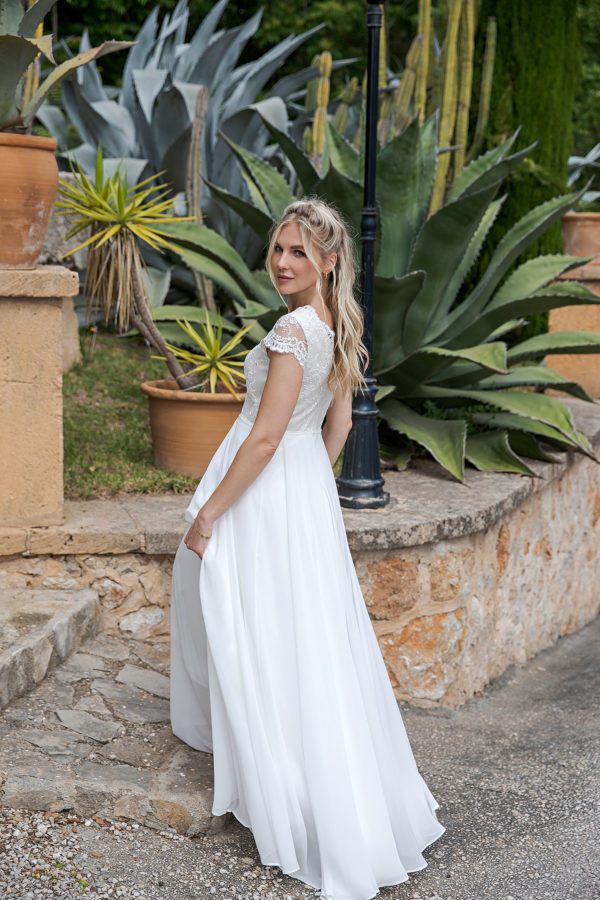 Standesamtkleid 2023 A7311 5 Juno das Hochzeitshaus Standesamtmode Meinersen