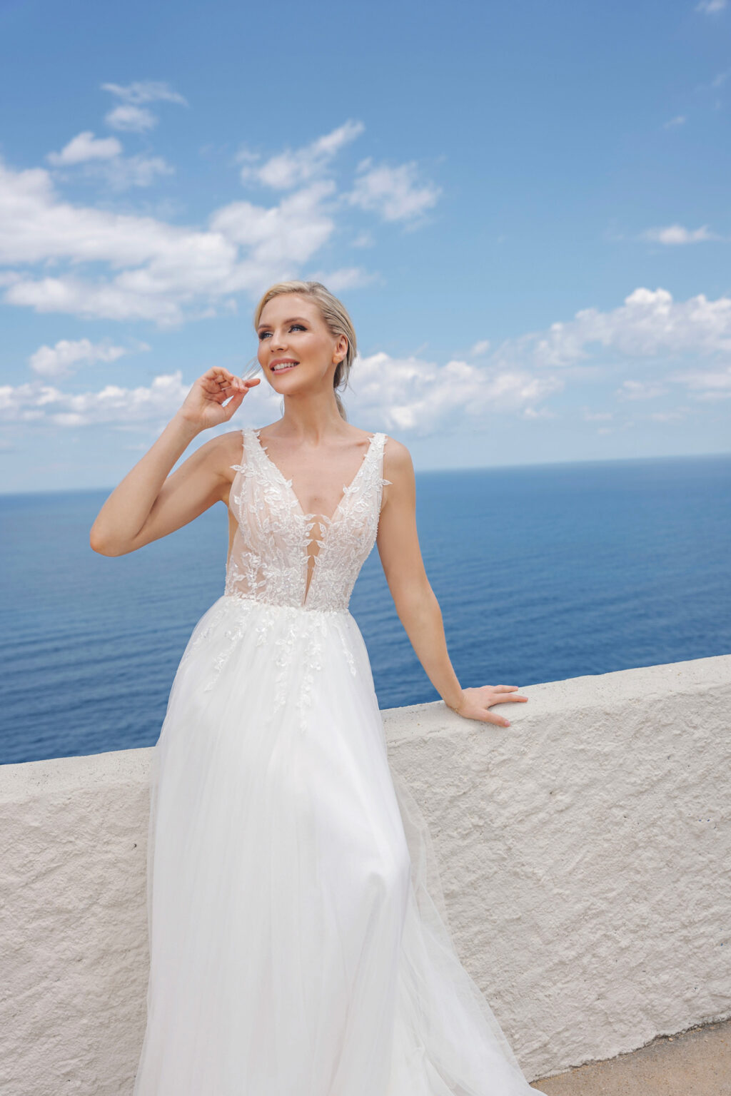 Amera Vera 2024 Brautkleid B2401 (1) Juno das Hochzeitshaus Meinersen bei Braunschweig Wolfsburg