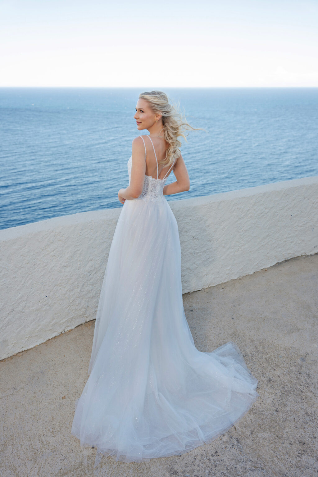 Amera Vera 2024 Brautkleid B2402 (2) Juno das Hochzeitshaus Meinersen bei Braunschweig Wolfsburg