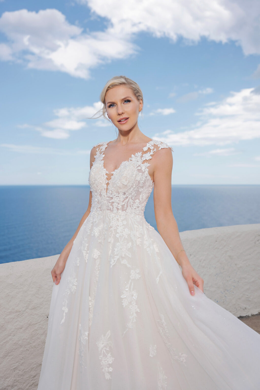 Amera Vera 2024 Brautkleid B2404 (2) Juno das Hochzeitshaus Meinersen bei Braunschweig Wolfsburg