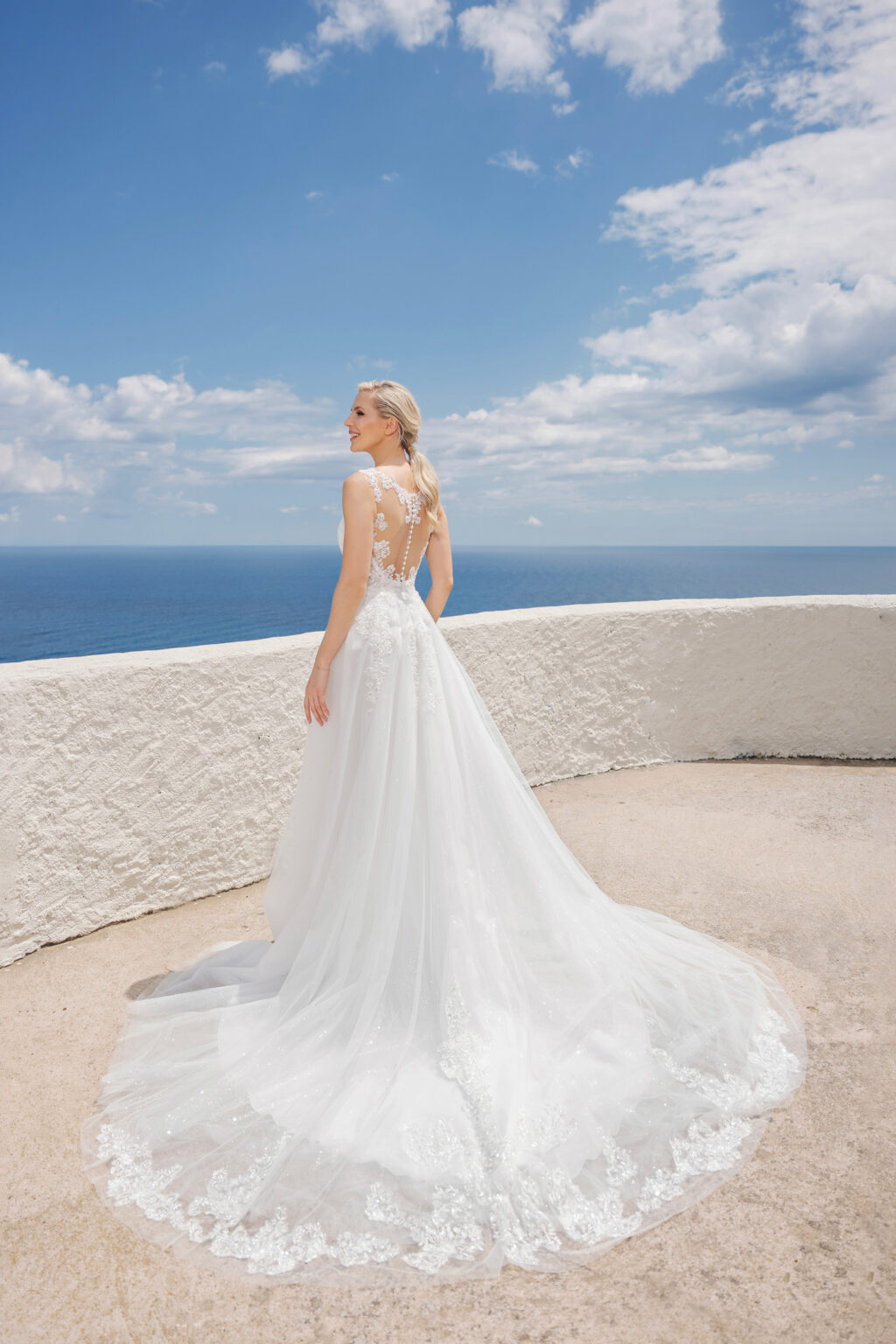 Amera Vera 2024 Brautkleid B2410 (3) Juno das Hochzeitshaus Meinersen bei Braunschweig Wolfsburg