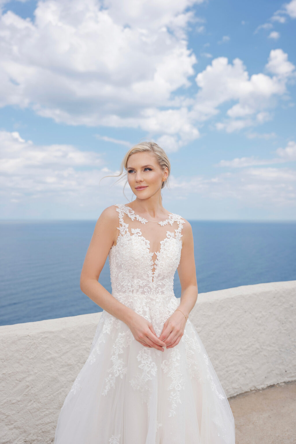Amera Vera 2024 Brautkleid B2412 (2) Juno das Hochzeitshaus Meinersen bei Braunschweig Wolfsburg