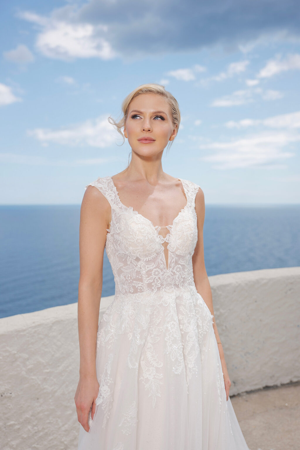 Amera Vera 2024 Brautkleid B2416 (2) Juno das Hochzeitshaus Meinersen bei Braunschweig Wolfsburg