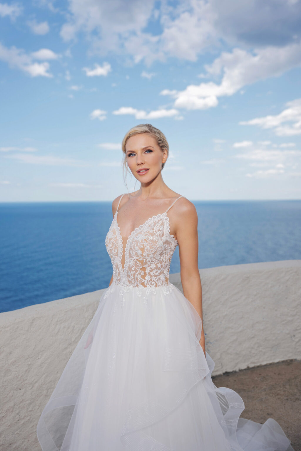 Amera Vera 2024 Brautkleid B2419 (1) Juno das Hochzeitshaus Meinersen bei Braunschweig Wolfsburg