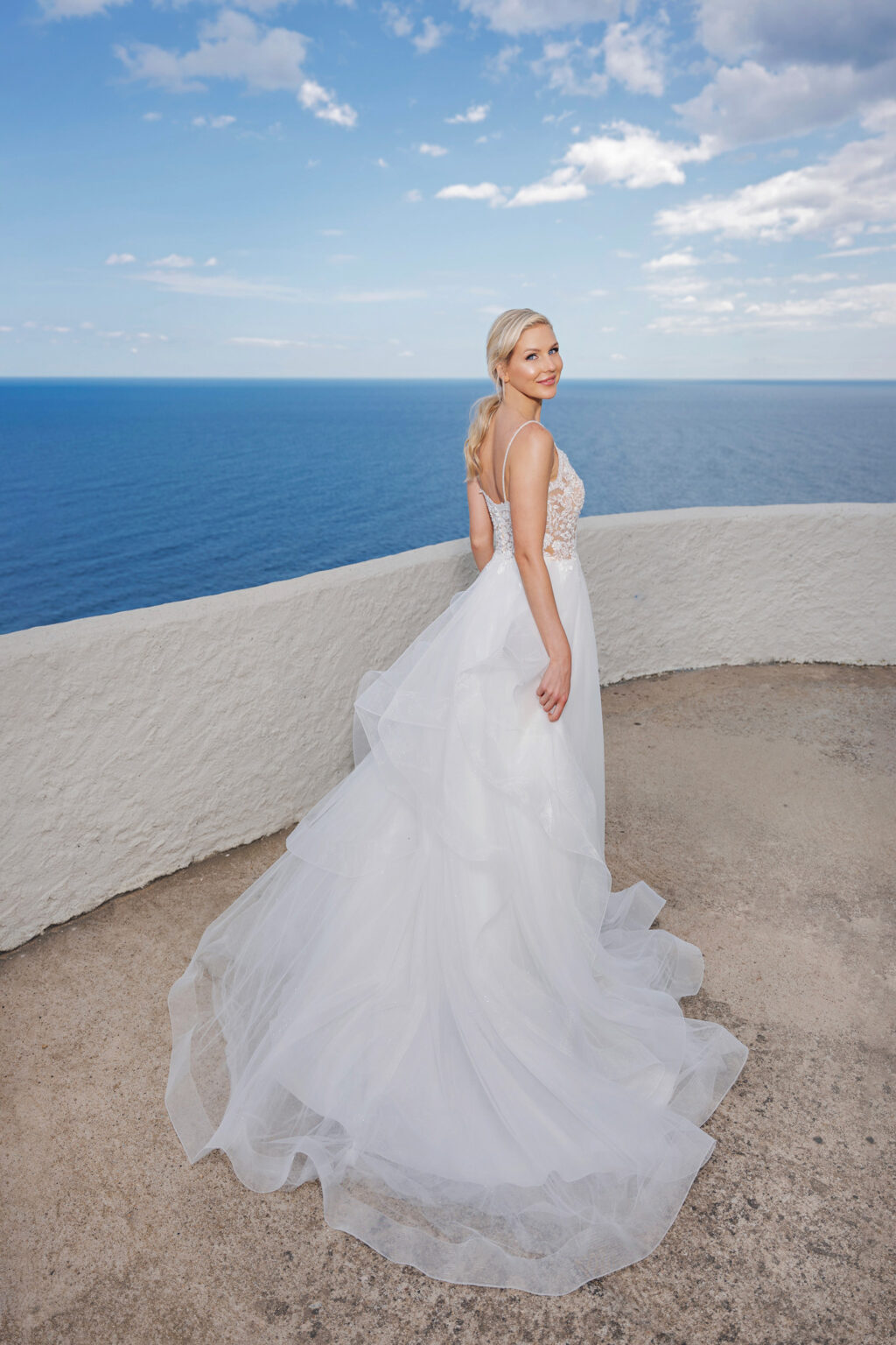 Amera Vera 2024 Brautkleid B2419 (3) Juno das Hochzeitshaus Meinersen bei Braunschweig Wolfsburg