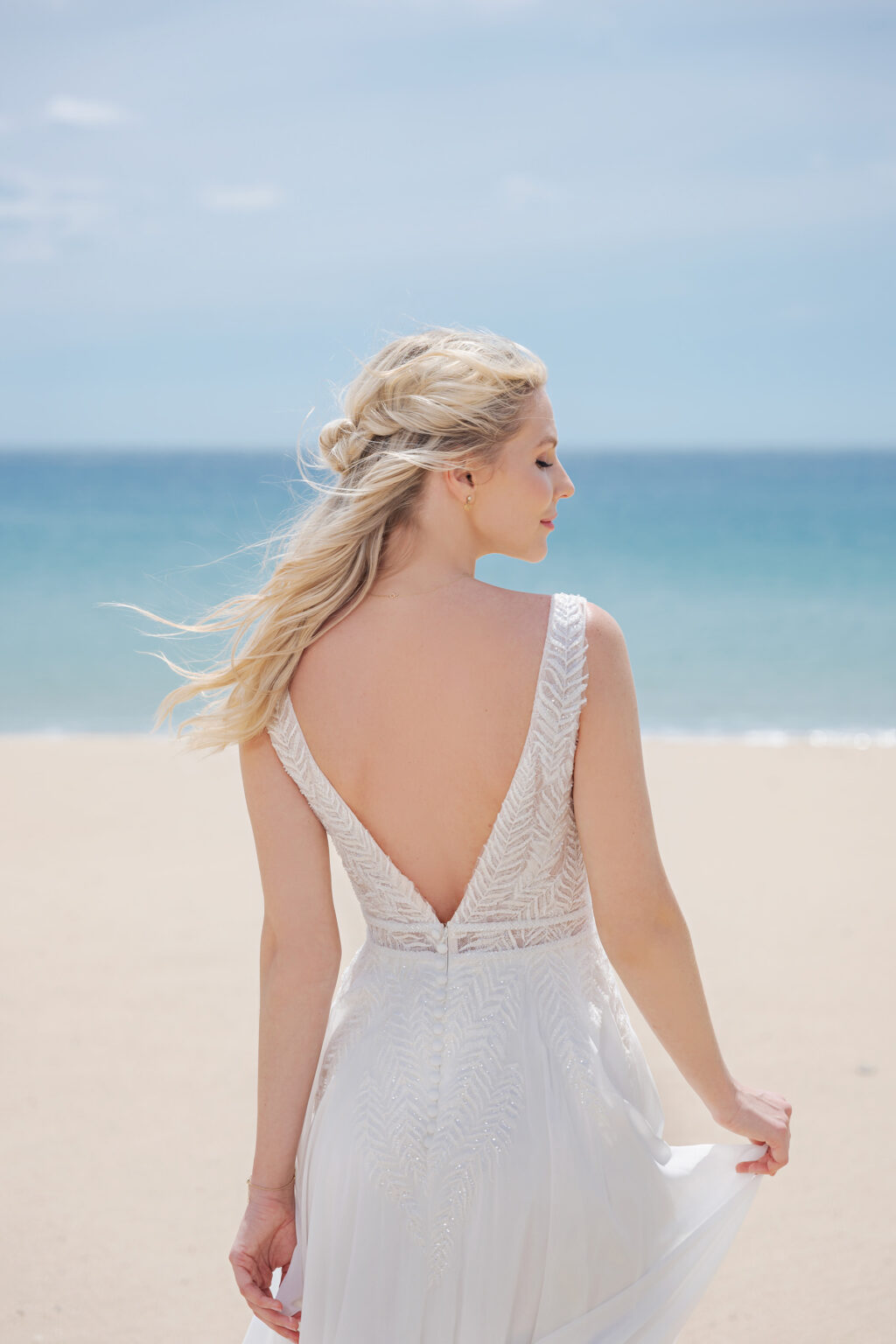 Amera Vera Light 2024 Standesamtkleid AL114 (4) Juno das Hochzeitshaus Meinersen bei Braunschweig Wolfsburg
