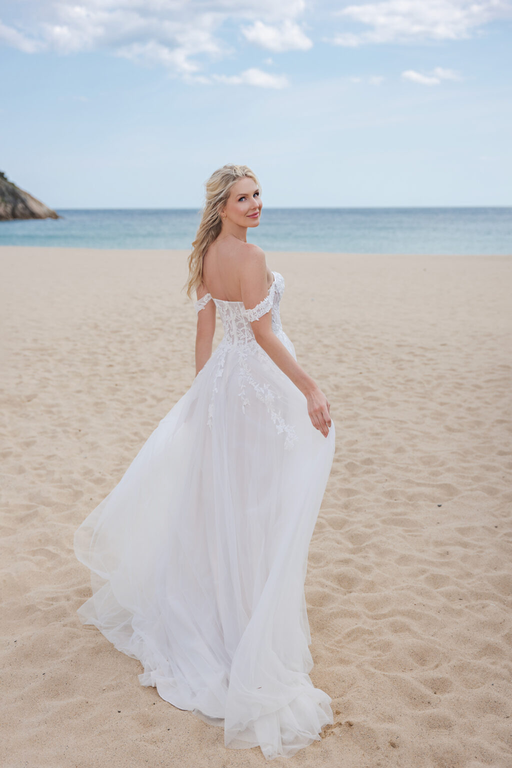 Amera Vera Light 2024 Standesamtkleid AL17173 (3) Juno das Hochzeitshaus Meinersen bei Braunschweig Wolfsburg