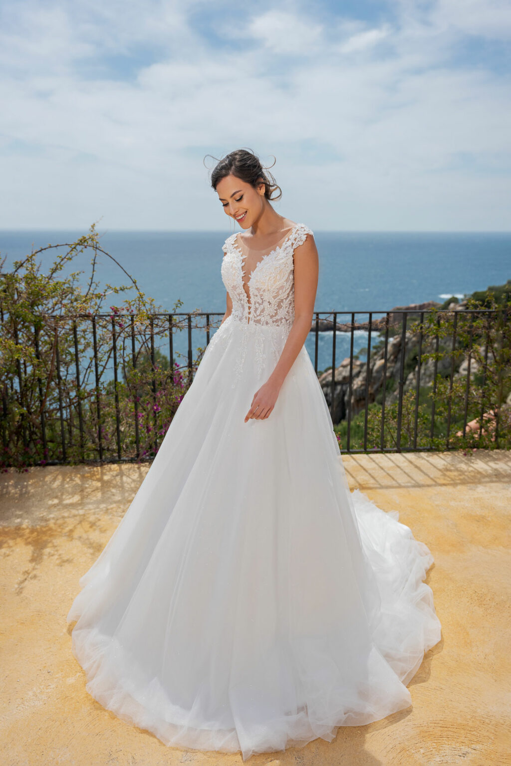 Miss Beautiful Bride 2024 ivory Brautkleid MGB140 (2) Juno das Hochzeitshaus Meinersen bei Braunschweig Wolfsburg