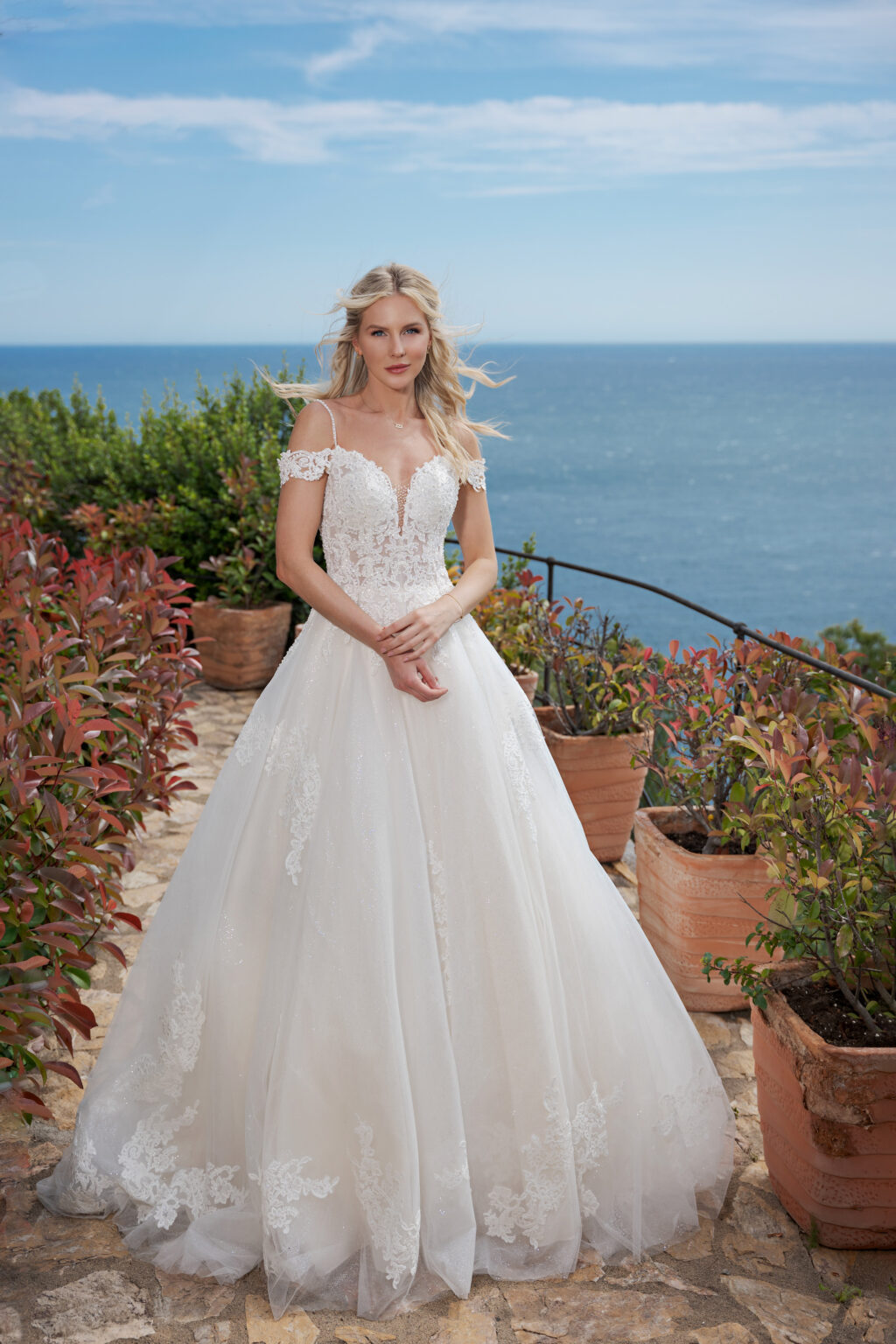 Miss Beautiful Bride 2024 ivory Brautkleid MGB60 (1) Juno das Hochzeitshaus Meinersen bei Braunschweig Wolfsburg