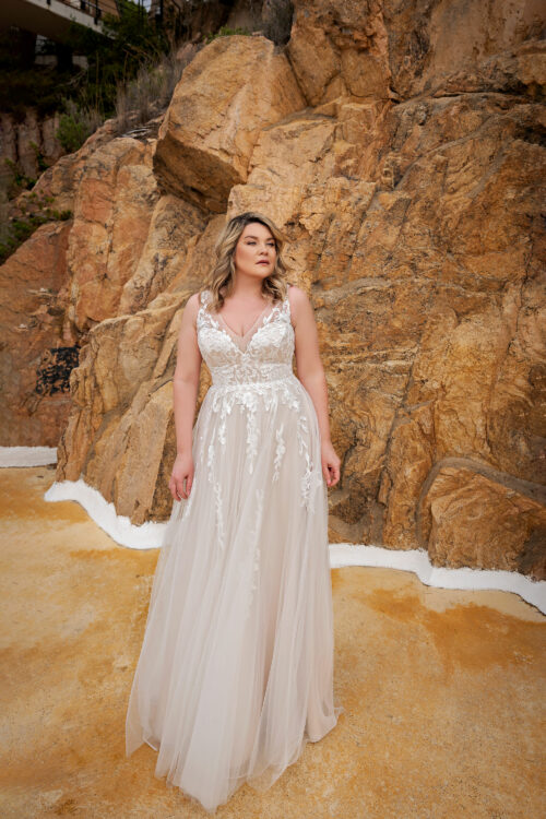 Molly Monroe 2024 Plus Size Brautkleid in grosse grössen LB204 (1) Juno das Hochzeitshaus Meinersen bei Braunschweig Wolfsburg