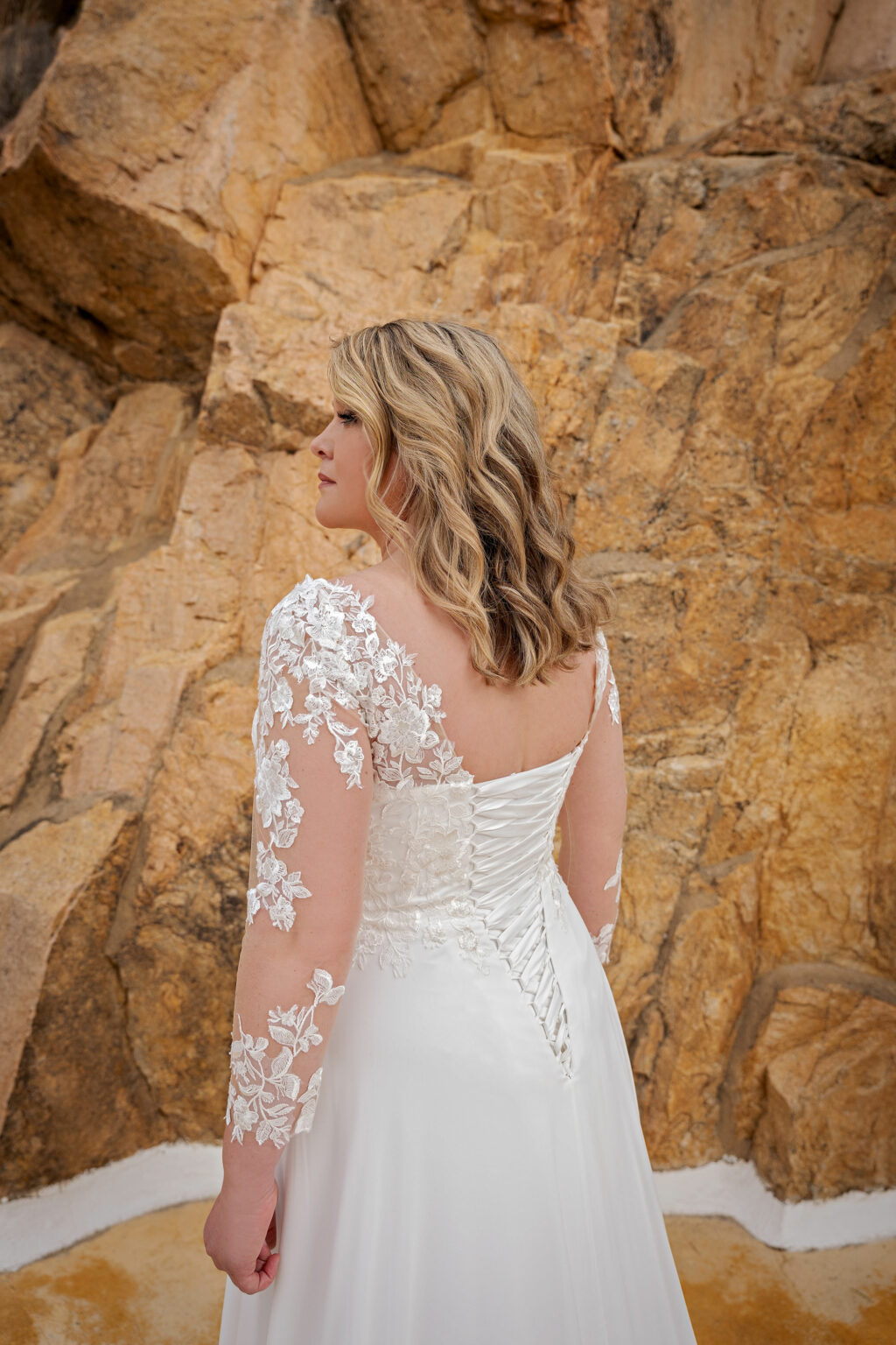 Molly Monroe 2024 Plus Size Brautkleid in grosse grössen LB230 (4) Juno das Hochzeitshaus Meinersen bei Braunschweig Wolfsburg