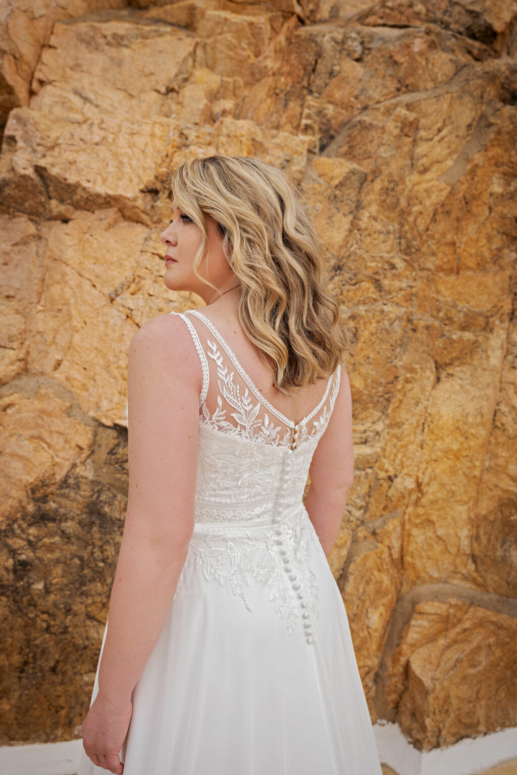 Molly Monroe 2024 Plus Size Brautkleid in grosse grössen LB239 (4) Juno das Hochzeitshaus Meinersen bei Braunschweig Wolfsburg
