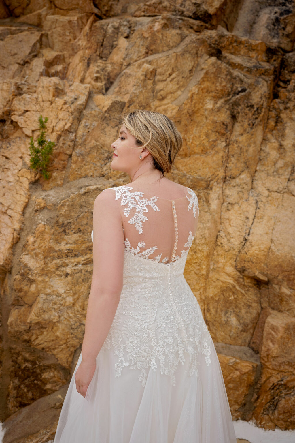 Molly Monroe 2024 Plus Size Brautkleid in grosse grössen LB240 (4) Juno das Hochzeitshaus Meinersen bei Braunschweig Wolfsburg