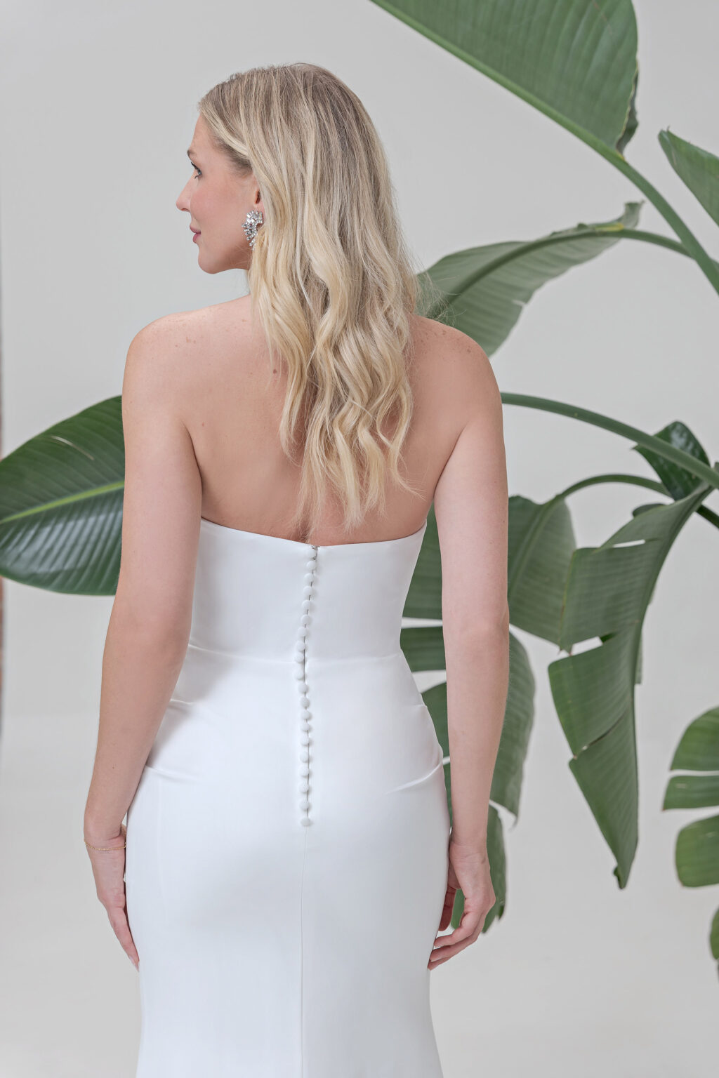 Amera Vera Light Kollektion 2025 Standesamtkleid ivory AL124 (4) Juno das Hochzeitshaus Brautmode Meinersen Wolfsburg Gifhorn