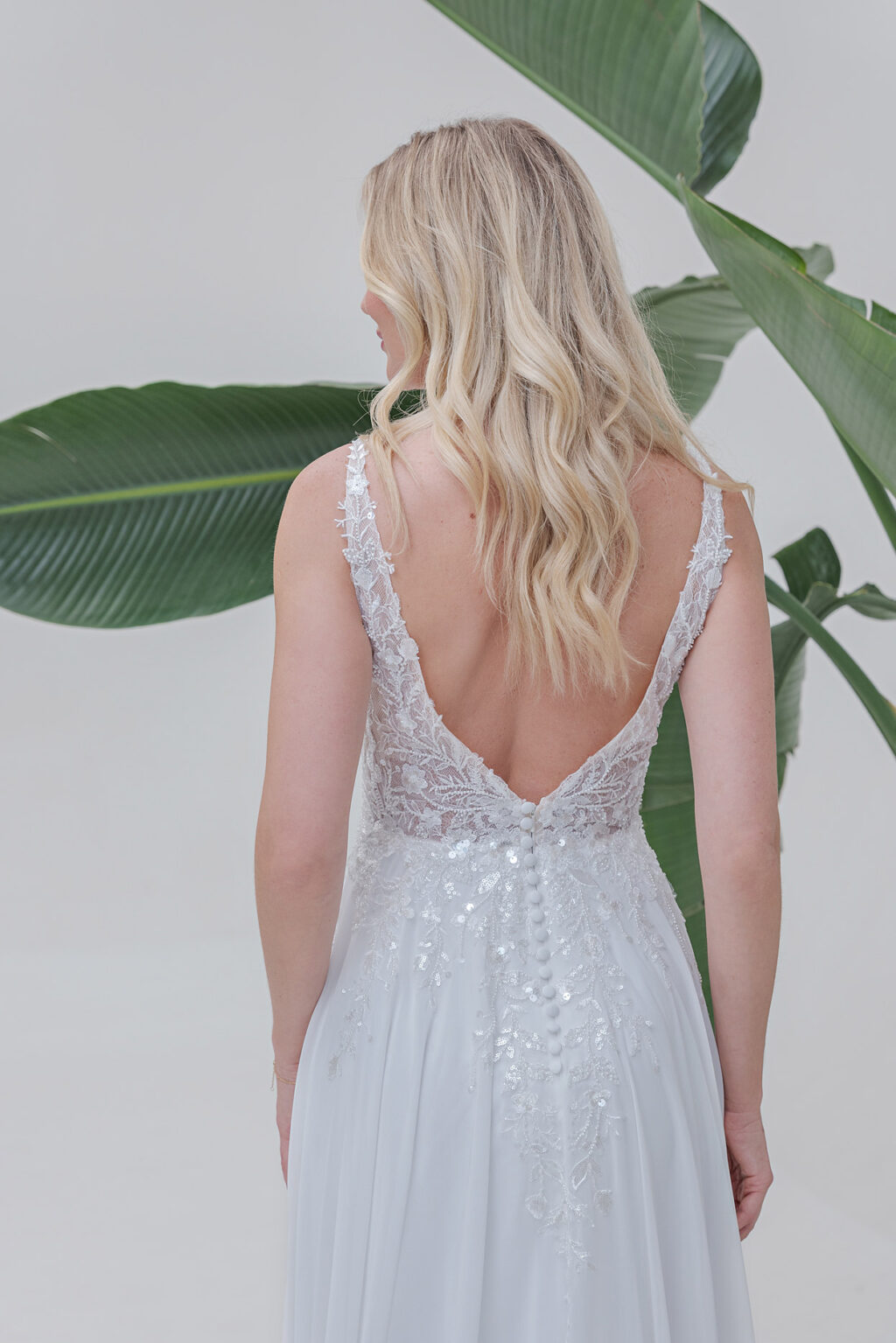Amera Vera Light Kollektion 2025 Standesamtkleid ivory AL127 (4) Juno das Hochzeitshaus Brautmode Meinersen Wolfsburg Gifhorn