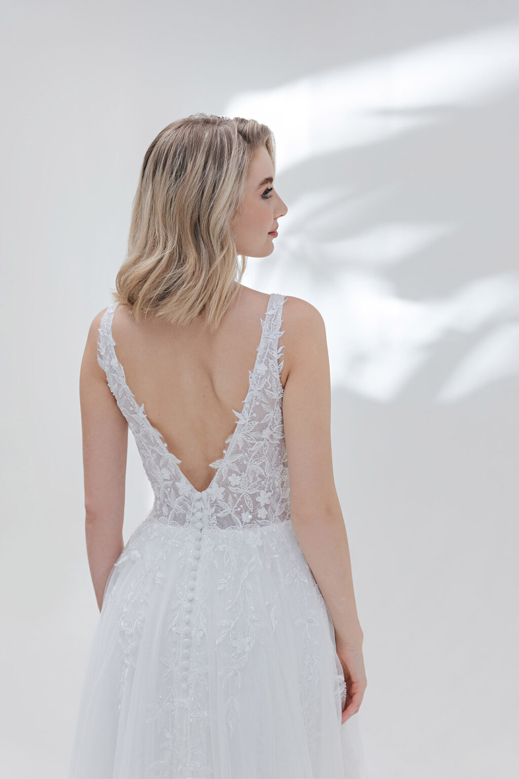 AnnAngelex Kollektion 2025 Standesamtkleid ivory B2551 (4) Juno das Hochzeitshaus Brautmode Meinersen Wolfsburg Gifhorn