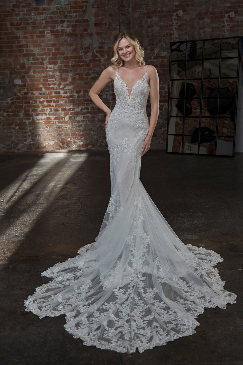Duett 2025 ivory Hochzeitskleid DT153 1 Juno das Hochzeitshaus Hochzeitsmode Meinersen Wolfsburg Gifhor