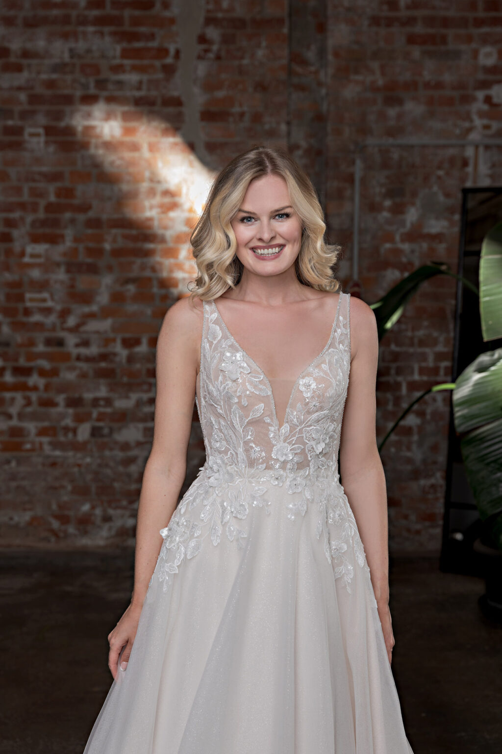 Duett 2025 ivory Hochzeitskleid DT350 2 Juno das Hochzeitshaus Hochzeitsmode Meinersen Wolfsburg Gifhor