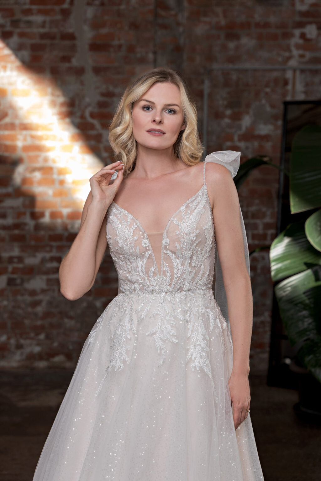 Duett 2025 ivory Hochzeitskleid DT351 2 Juno das Hochzeitshaus Hochzeitsmode Meinersen Wolfsburg Gifhor