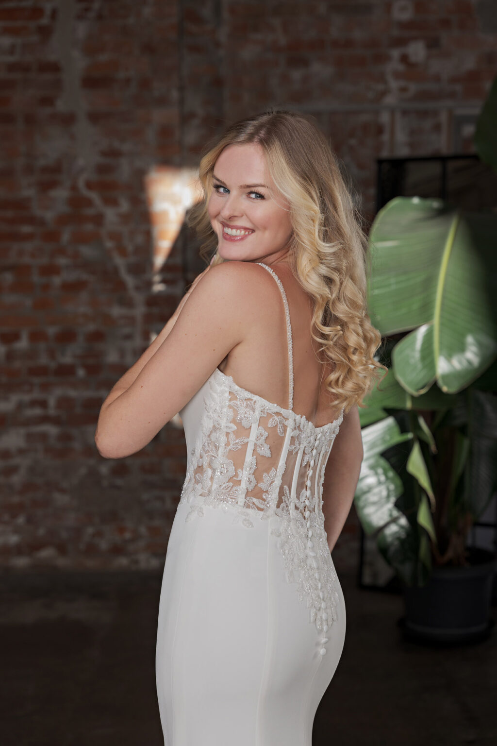 Duett 2025 ivory Hochzeitskleid DT364 4 Juno das Hochzeitshaus Hochzeitsmode Meinersen Wolfsburg Gifhor