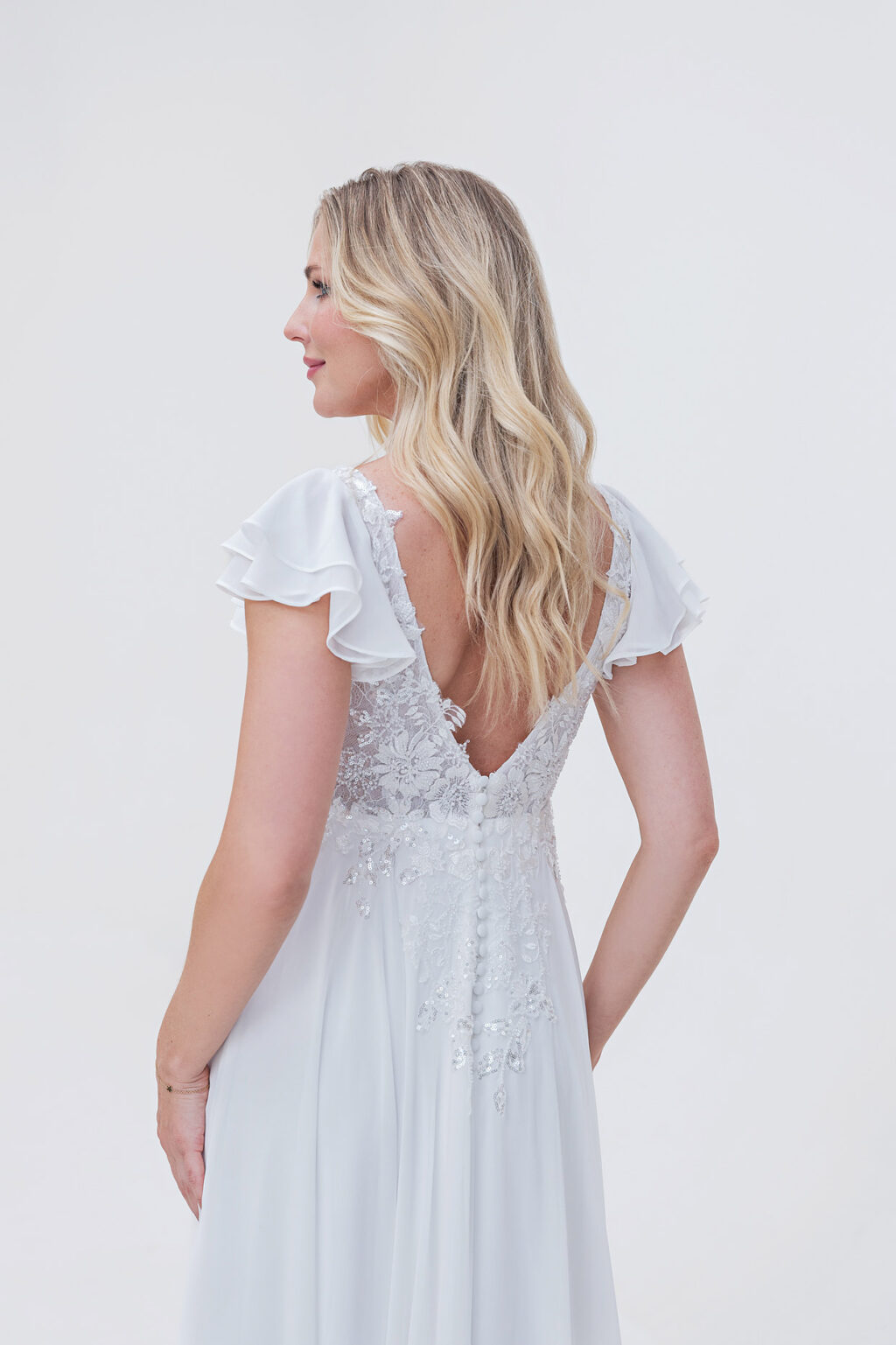 Mami Love Kollektion 2025 Umstandskleid Brautkleid BS517 (4) Juno das Hochzeitshaus Brautmode Meinersen Wolfsburg Gifhorn