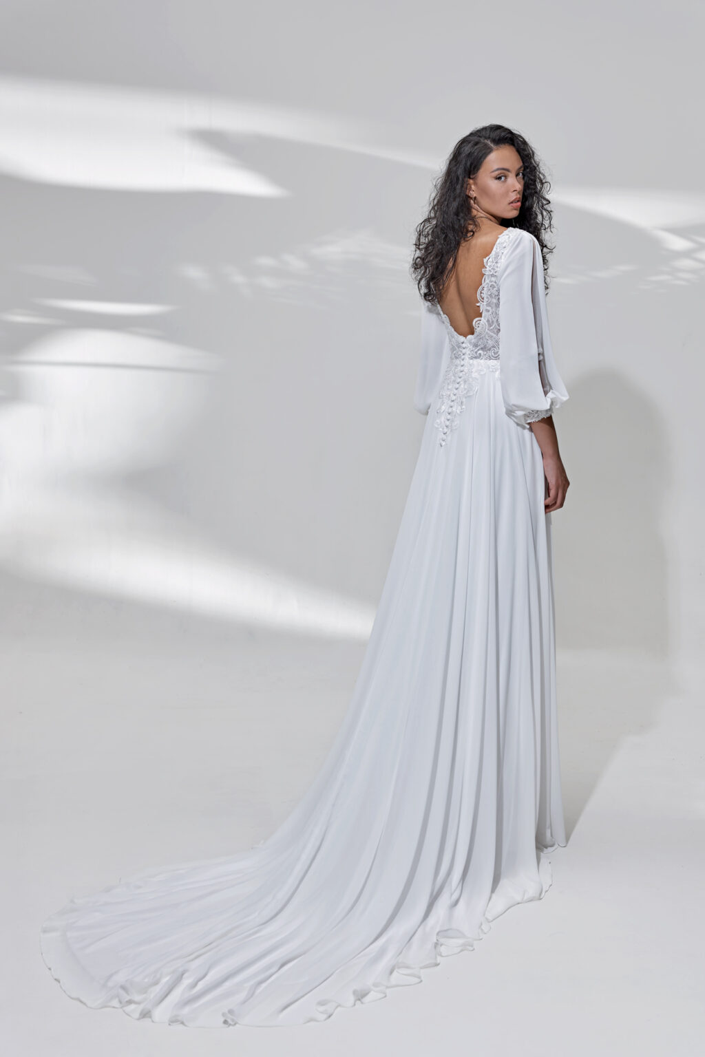 Lohrengel Light Kollektion 2025 Standesamtkleid LB320 3 Juno das Hochzeitshaus Hochzeitsmode Meinersen Wolfsburg Gifhorn