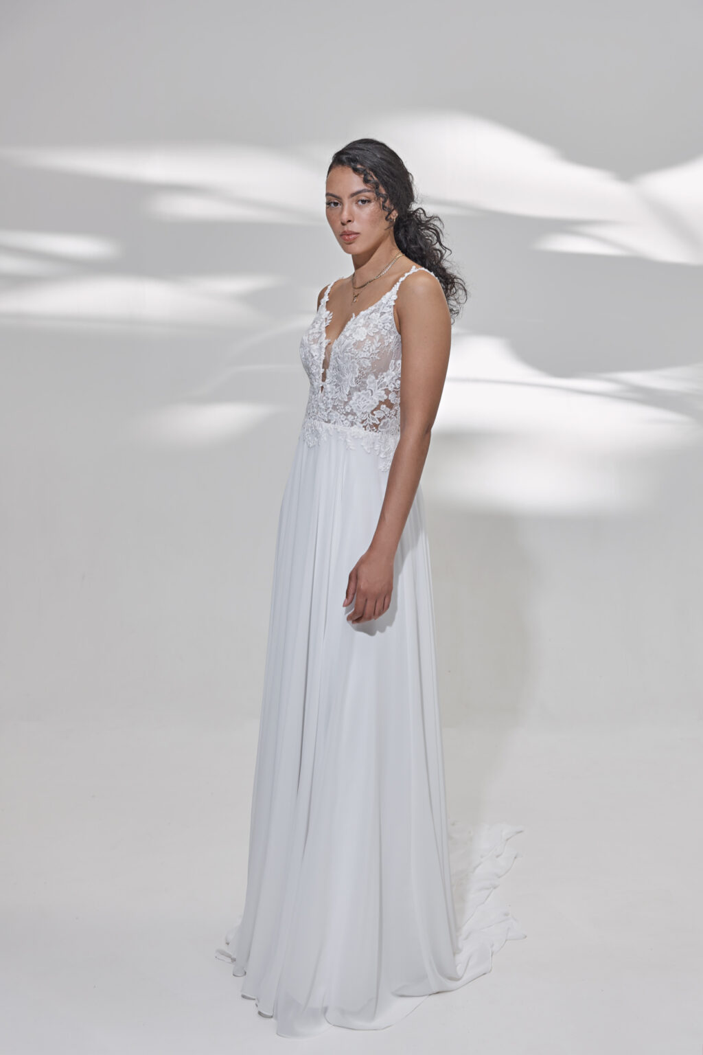 Lohrengel Light Kollektion 2025 Standesamtkleid LB321 1 Juno das Hochzeitshaus Hochzeitsmode Meinersen Wolfsburg Gifhorn