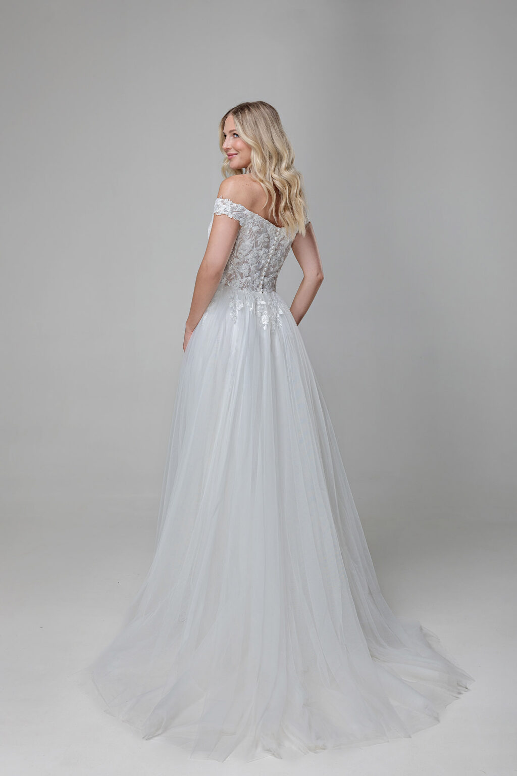 Miss Beautiful Bride Kollektion 2025 Brautkleid MGB183 (7) Juno das Hochzeitshaus Brautmode Meinersen Wolfsburg Gifhorn