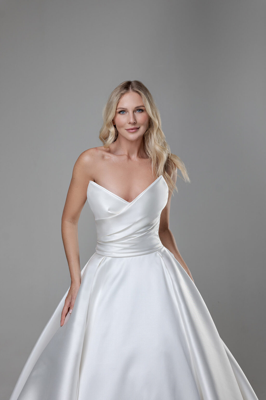 Miss Beautiful Bride Kollektion 2025 Brautkleid MGB204 (2) Juno das Hochzeitshaus Brautmode Meinersen Wolfsburg Gifhorn