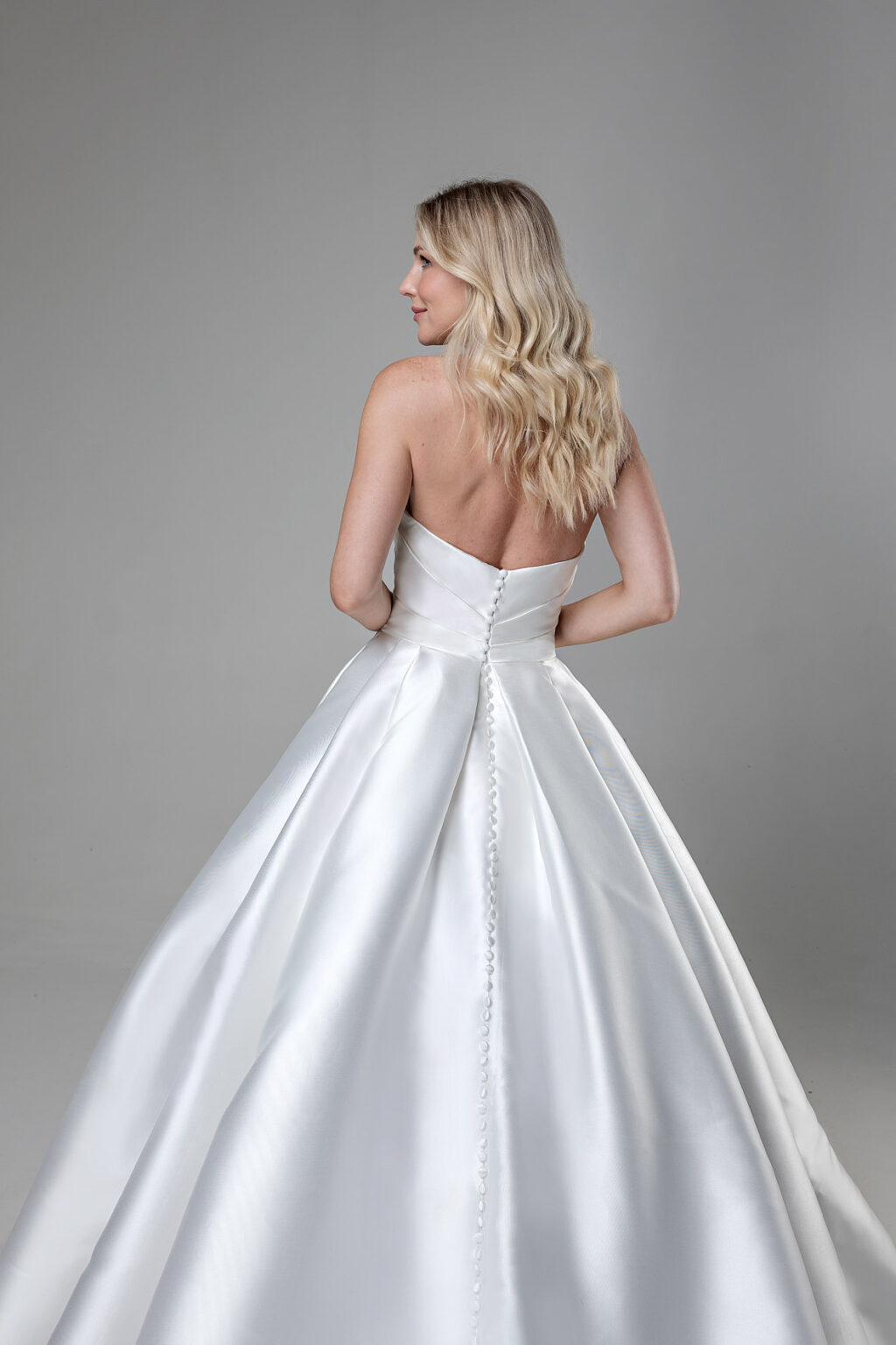 Miss Beautiful Bride Kollektion 2025 Brautkleid MGB204 (4) Juno das Hochzeitshaus Brautmode Meinersen Wolfsburg Gifhorn
