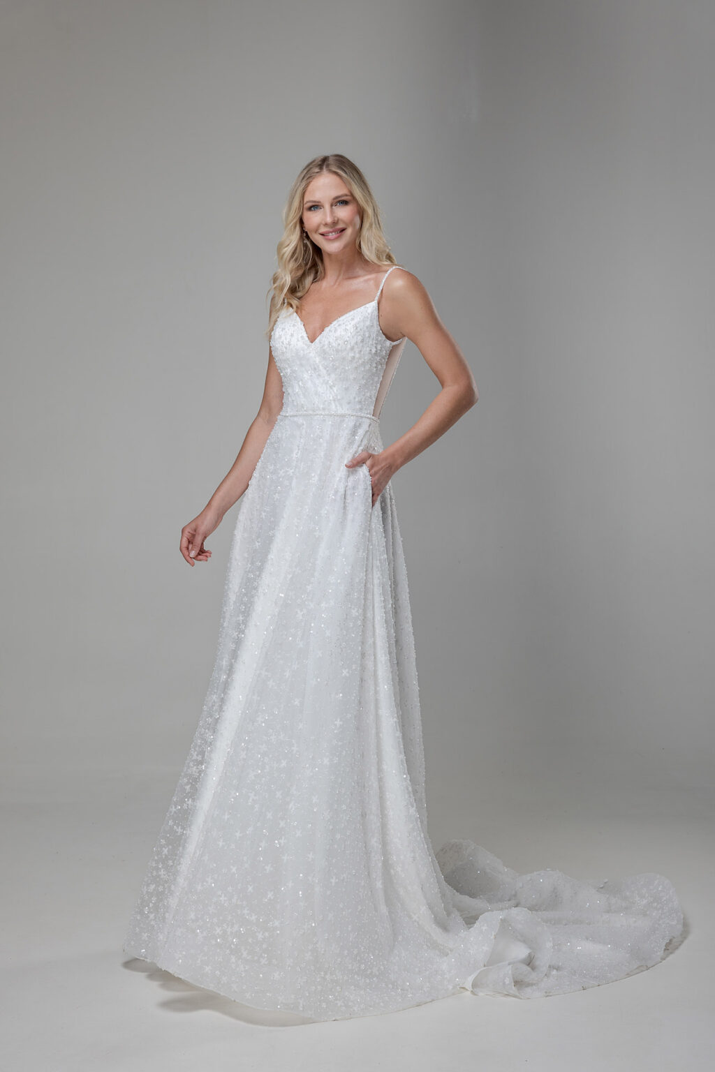 Miss Beautiful Bride Kollektion 2025 Brautkleid MGB214 (1) Juno das Hochzeitshaus Brautmode Meinersen Wolfsburg Gifhorn