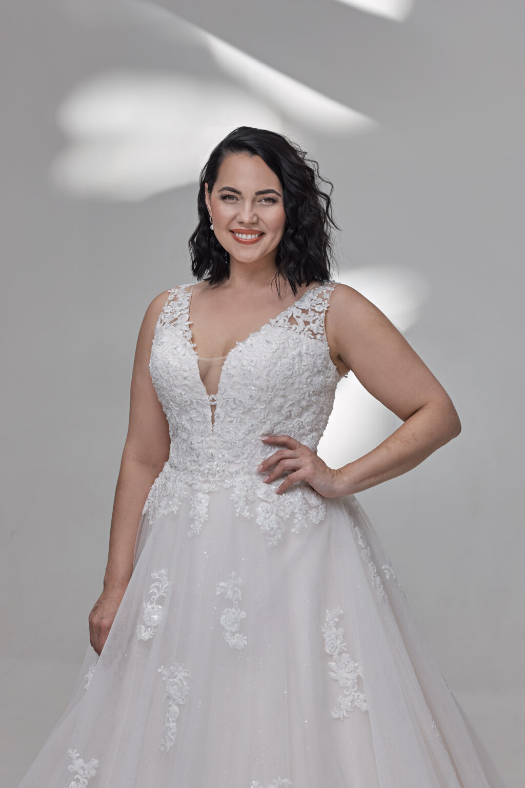 Molly Monroe by Lohrengel Kollektion 2025 Curvy Brautkleid LB512 2 Plus Size Brautkleid Juno das Hochzeitshaus Meinersen bei Braunschweig Wolfsburg