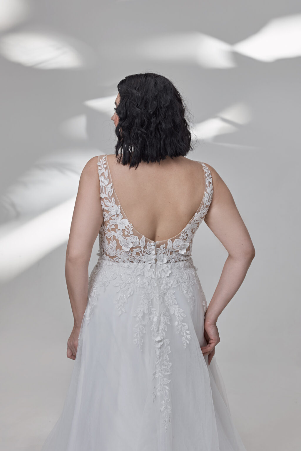 Molly Monroe by Lohrengel Kollektion 2025 Curvy Brautkleid LB514 4 Plus Size Brautkleid Juno das Hochzeitshaus Meinersen bei Braunschweig Wolfsburg