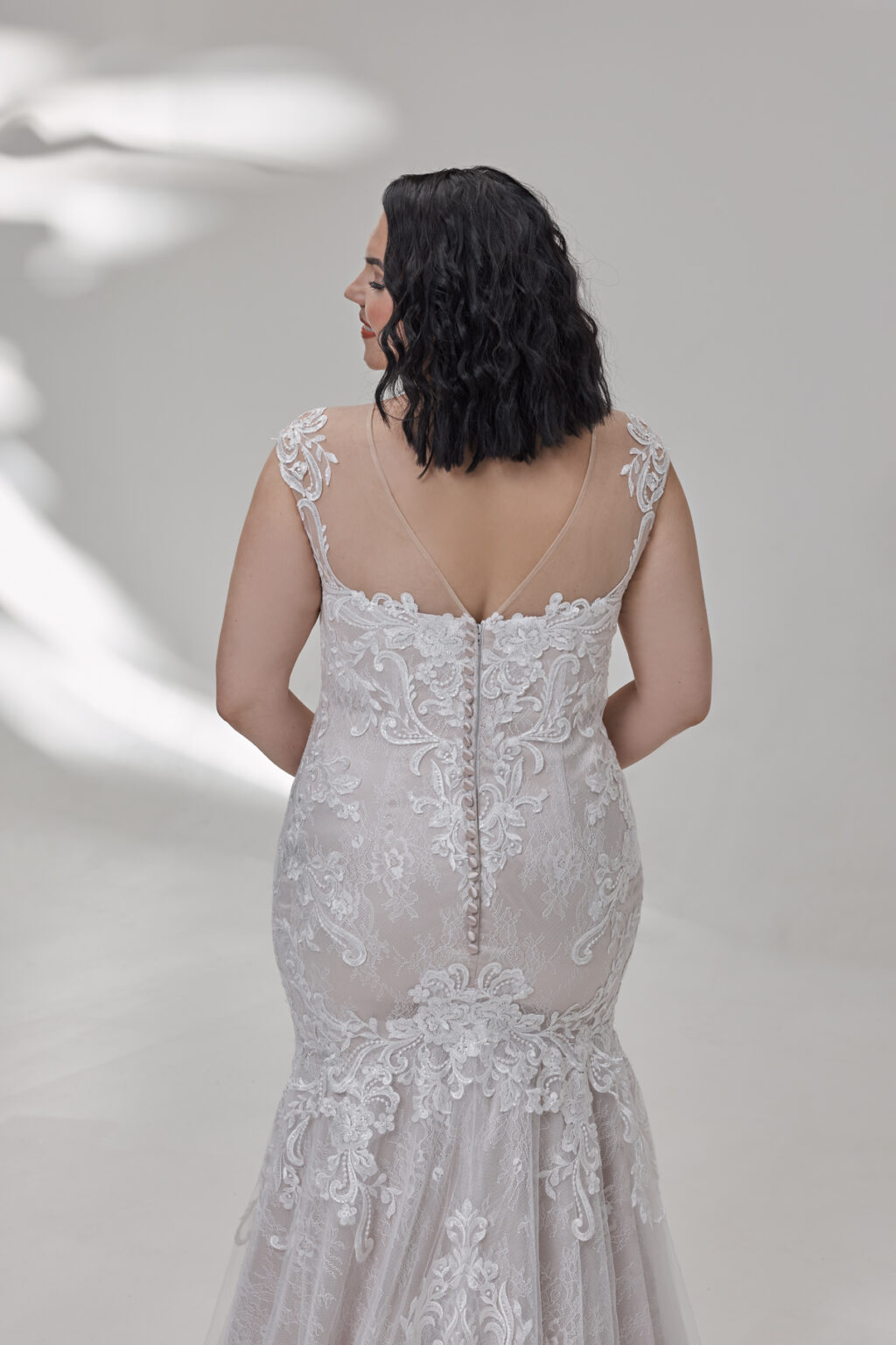 Molly Monroe by Lohrengel Kollektion 2025 Curvy Brautkleid LB524 4 Plus Size Brautkleid Juno das Hochzeitshaus Meinersen bei Braunschweig Wolfsburg