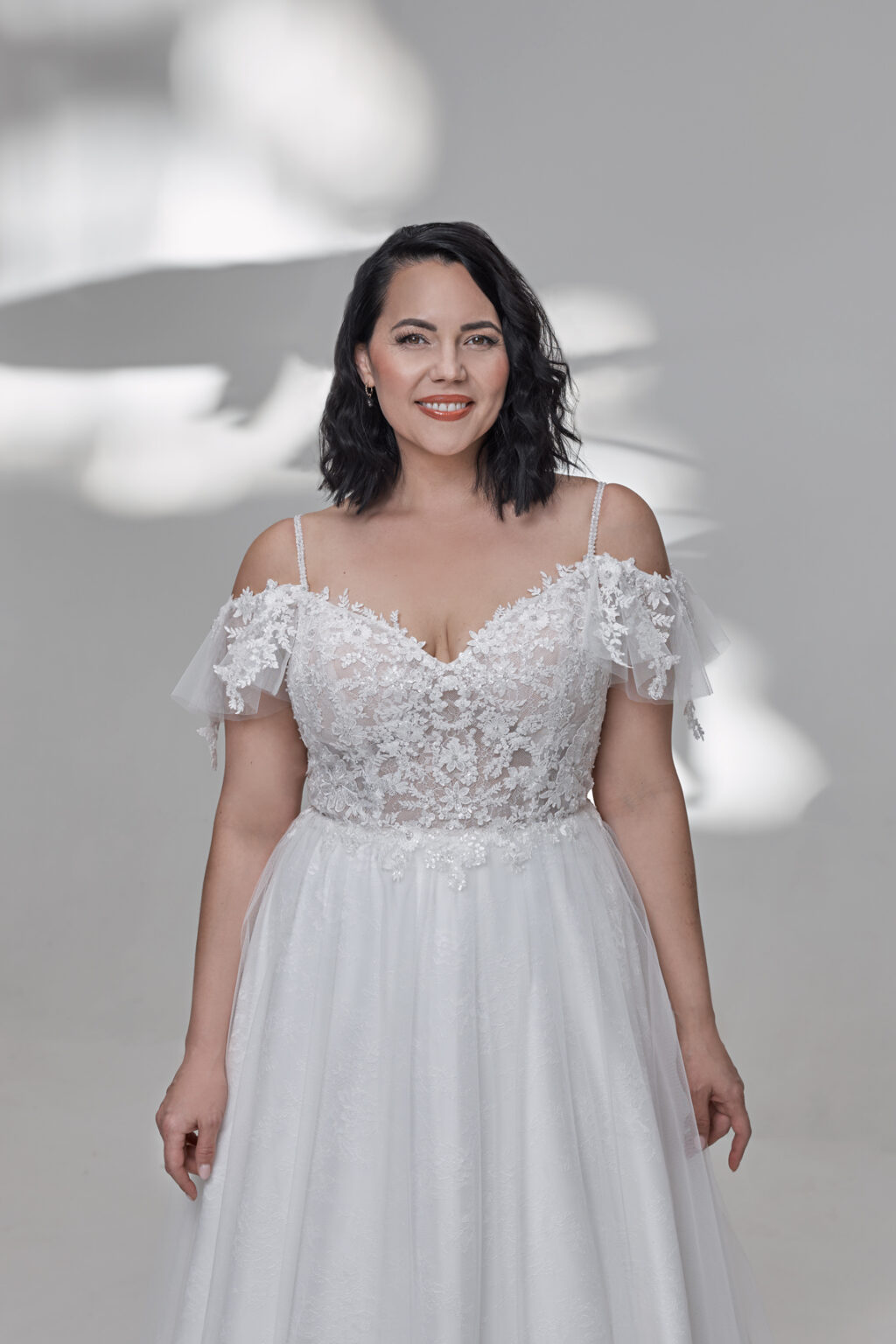 Molly Monroe by Lohrengel Kollektion 2025 Curvy Brautkleid LB526 2 Plus Size Brautkleid Juno das Hochzeitshaus Meinersen bei Braunschweig Wolfsburg