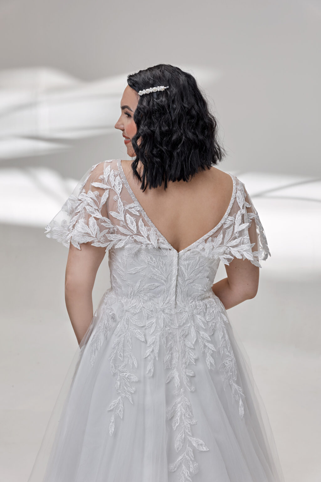 Molly Monroe by Lohrengel Kollektion 2025 Curvy Brautkleid LB533 4 Plus Size Brautkleid Juno das Hochzeitshaus Meinersen bei Braunschweig Wolfsburg