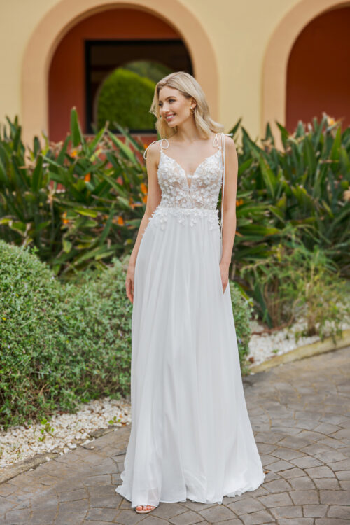 Amera Vera Light Kollektion 2026 ivory Standesamtkleid AL138 (1) Juno das Hochzeitshaus Meinersen Gifhorn